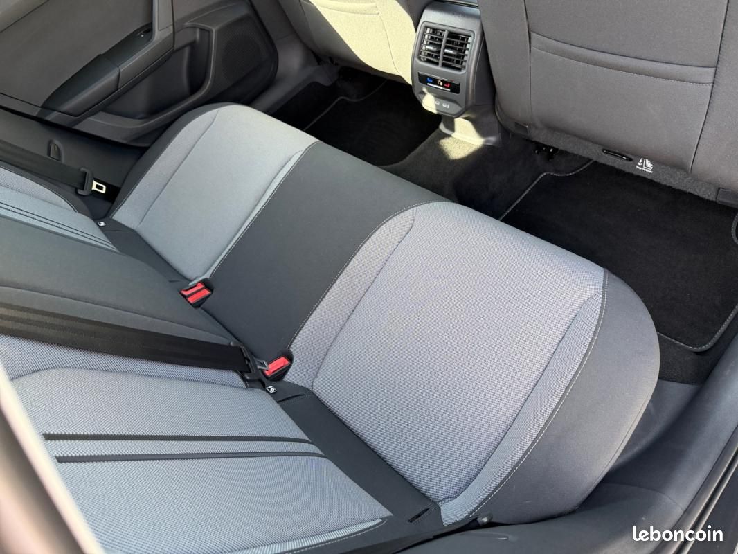 Seat Leon IV 1.5 ETSI HYBRID 115 BUSINESS DSG7 (image 21)