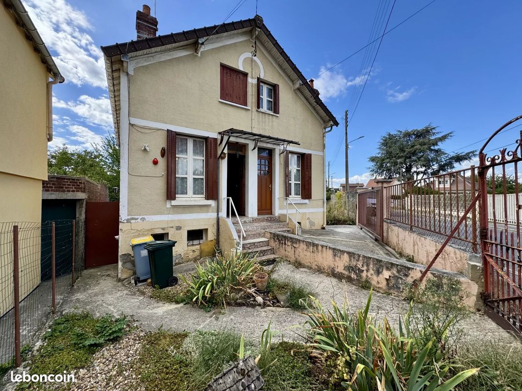 Maison 7 pièces 90 m² · à Beaumont-sur-Oise · 90 m² · 205 000 €