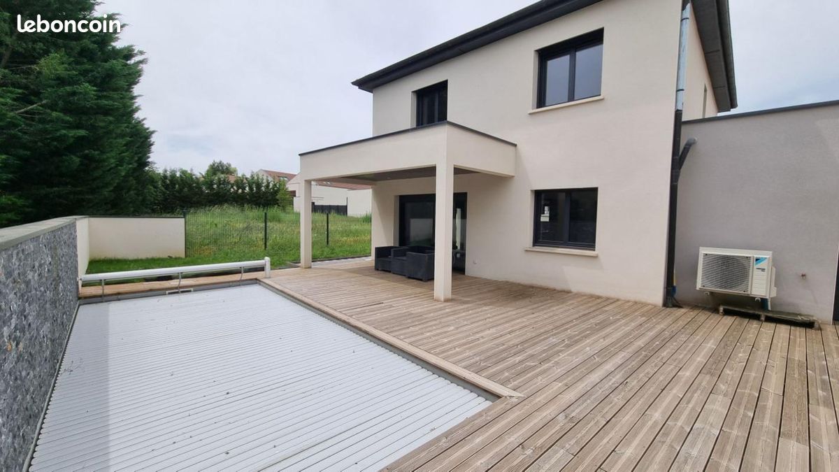 Maison 5 pièces 131 m² · à Fauverney · 131 m² · 469 000 €