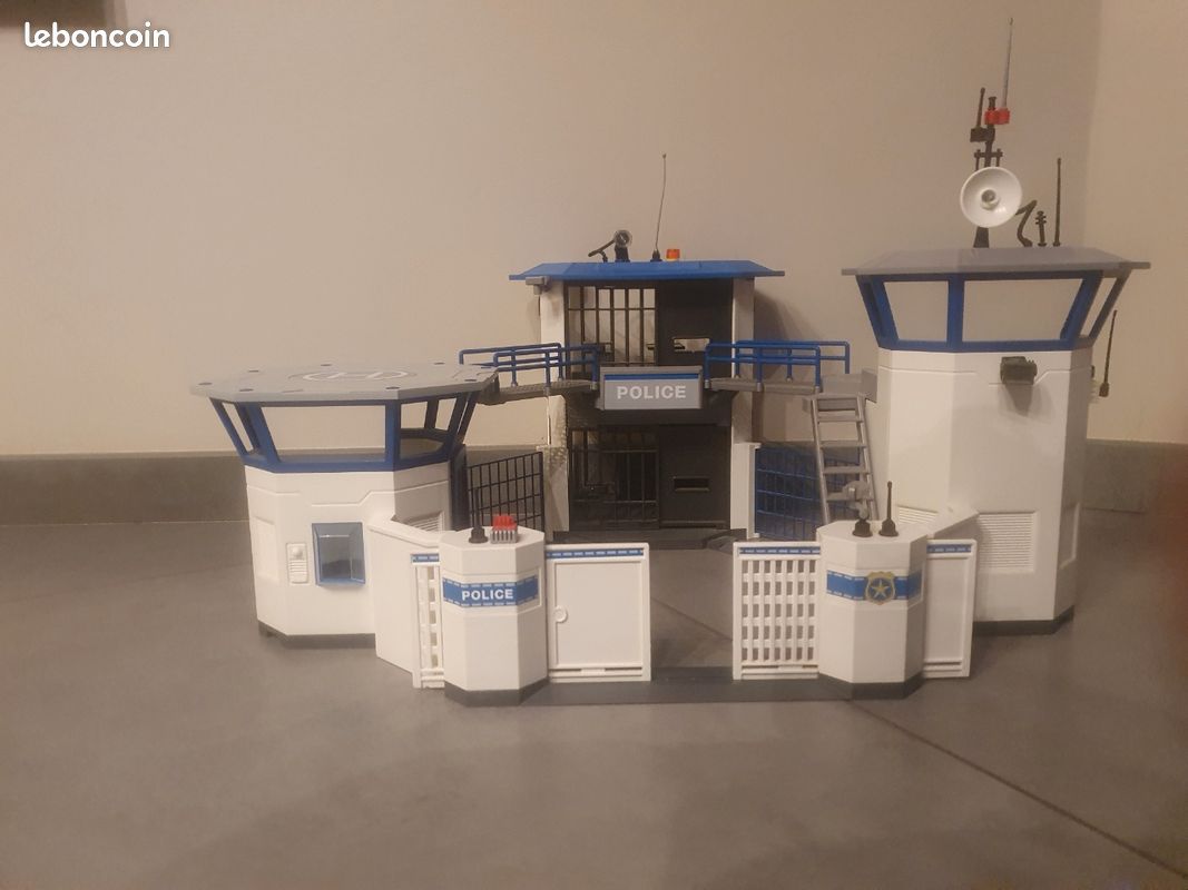 Commissariat Playmobil 6872-6919 (image 3)