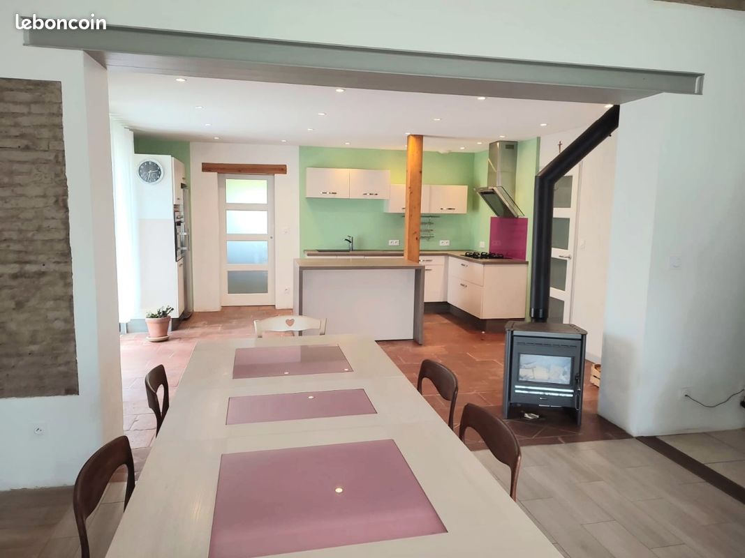 Maison 5 pièces 143 m² · à La Ville-Dieu-du-Temple · 143 m² · 272 000 €