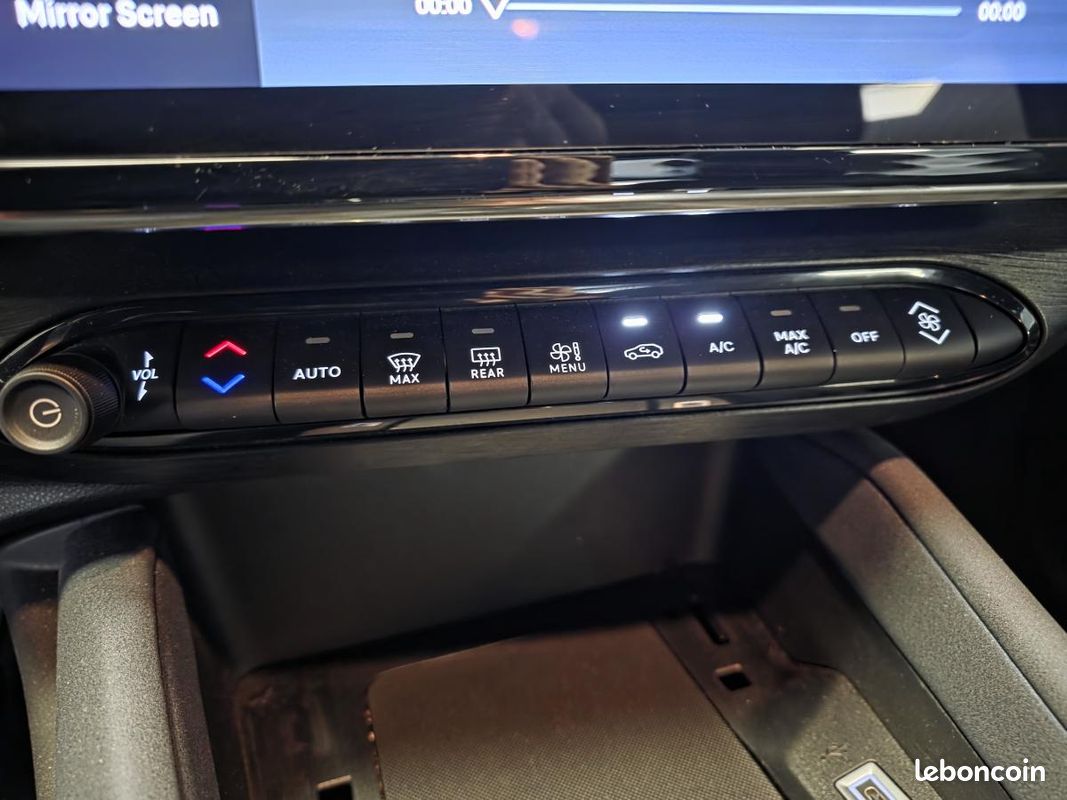 ALFA ROMEO JUNIOR 1.2 Ibrida - 136 - BV eDCT6 (image 19)