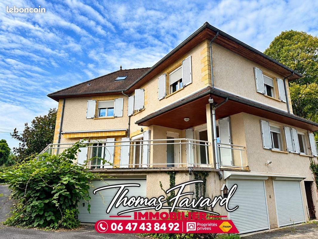 Maison 9 pièces 238 m² · à Brive-la-Gaillarde · 238 m² · 344 600 €