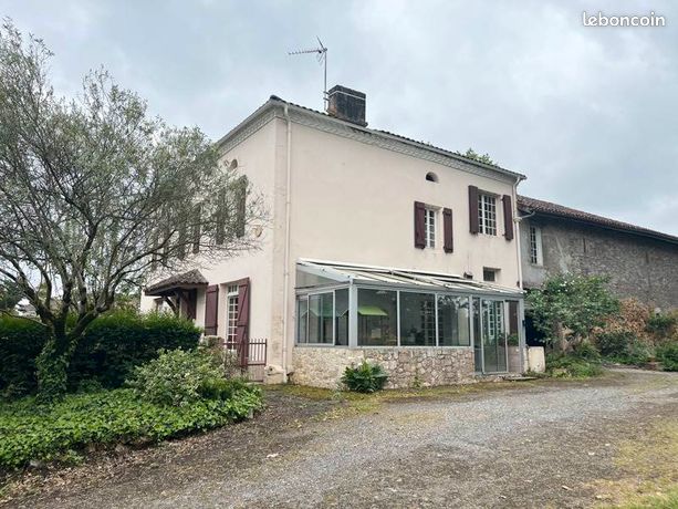 Maison 8 pièces 226 m²