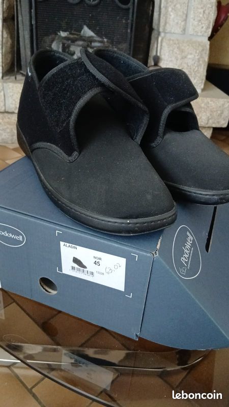Vend chausson pour personne agée (image 1)