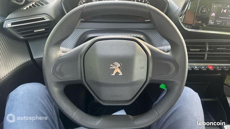 Peugeot 208 1.2 PureTech 75ch S&S Like (image 25)