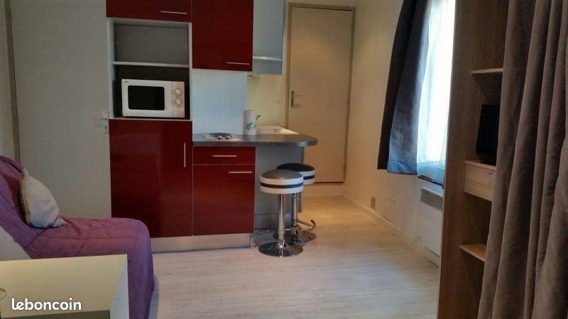 Appartement 1 pièce 18 m² · à Nîmes · 18 m² · 420 €