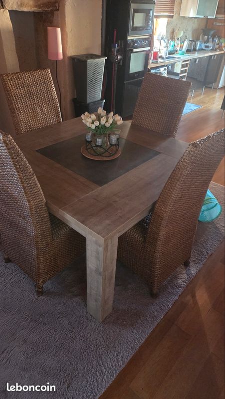 Table carrée de salle à manger gamme Brest (image 3)