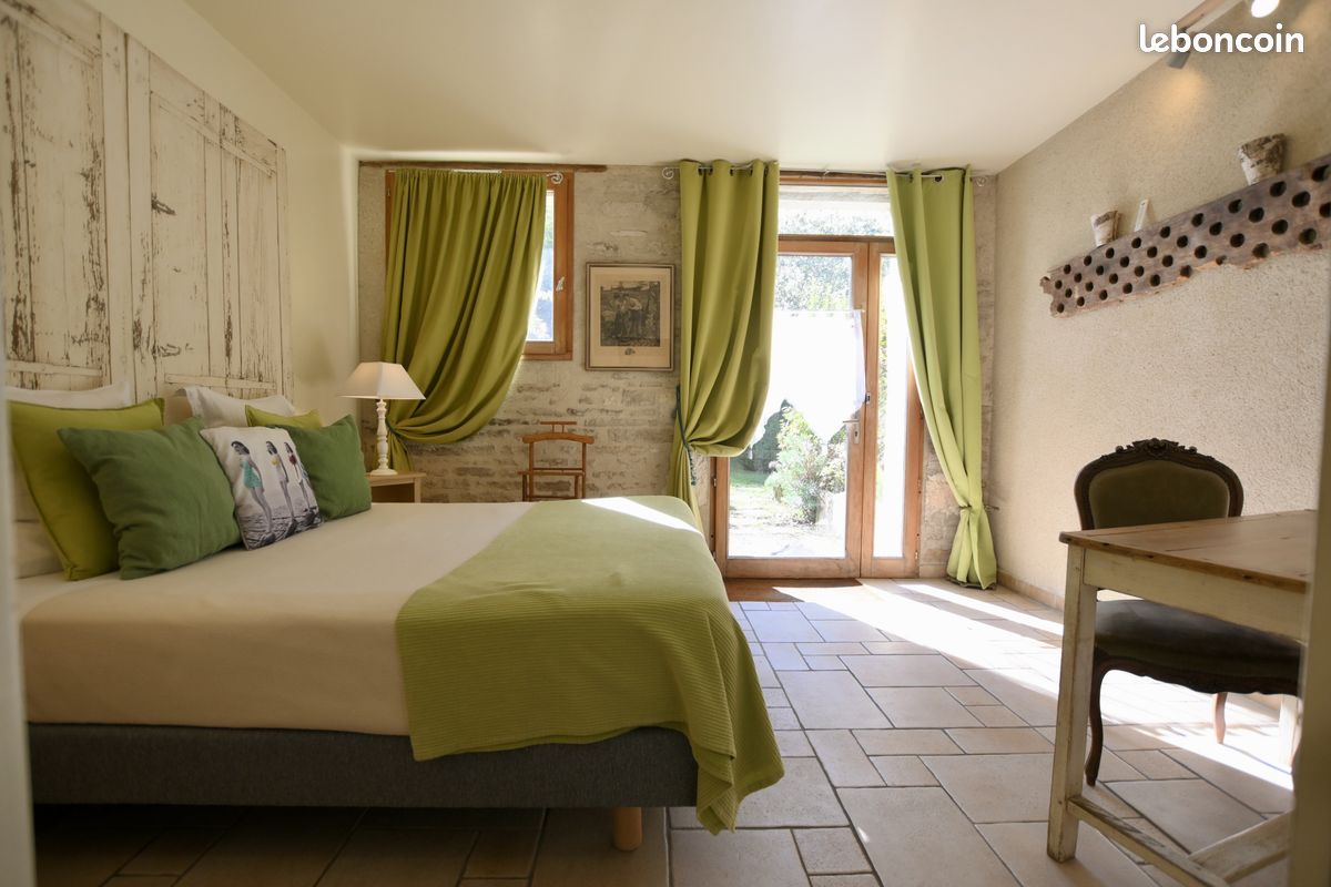 Propriété 12 pièces 345 m² (image 18)