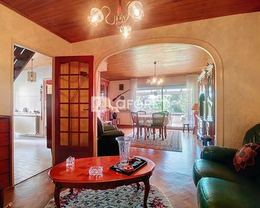 Maison 310 000 € - 109 m²
