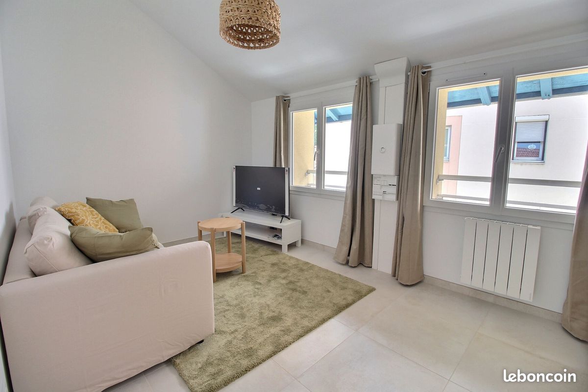 Appartement 2 pièces 48 m² · à Lyon · 48 m² · 990 €