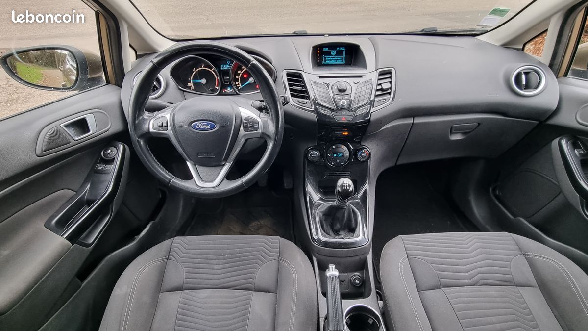 Ford fiesta 1.6 tdci 95 buissnes (image 5)