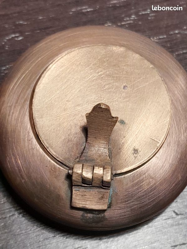 Ancien cendrier (image 3)