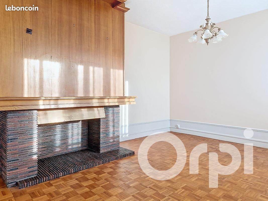 Appartement 3 pièces 93 m² · à Creil · 93 m² · 149 000 €