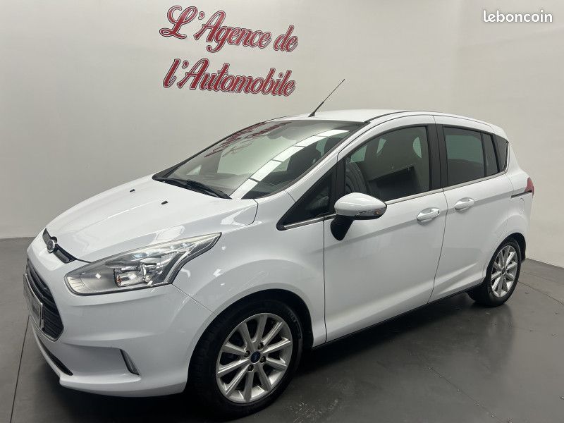 Ford B-MAX 1.0 scti 125 chTitanium / GPS / Climatisation / Régulateur / Radar (image 2)
