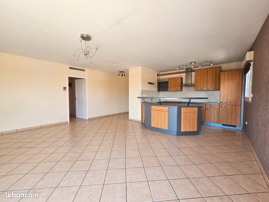 Appartement 75 m² · à Veauche · 75 m² · 187 900 €