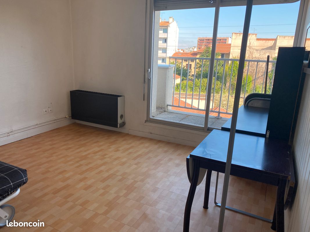 Appartement 1 pièce 18 m² · à Toulouse · 18 m² · 450 €/mois
