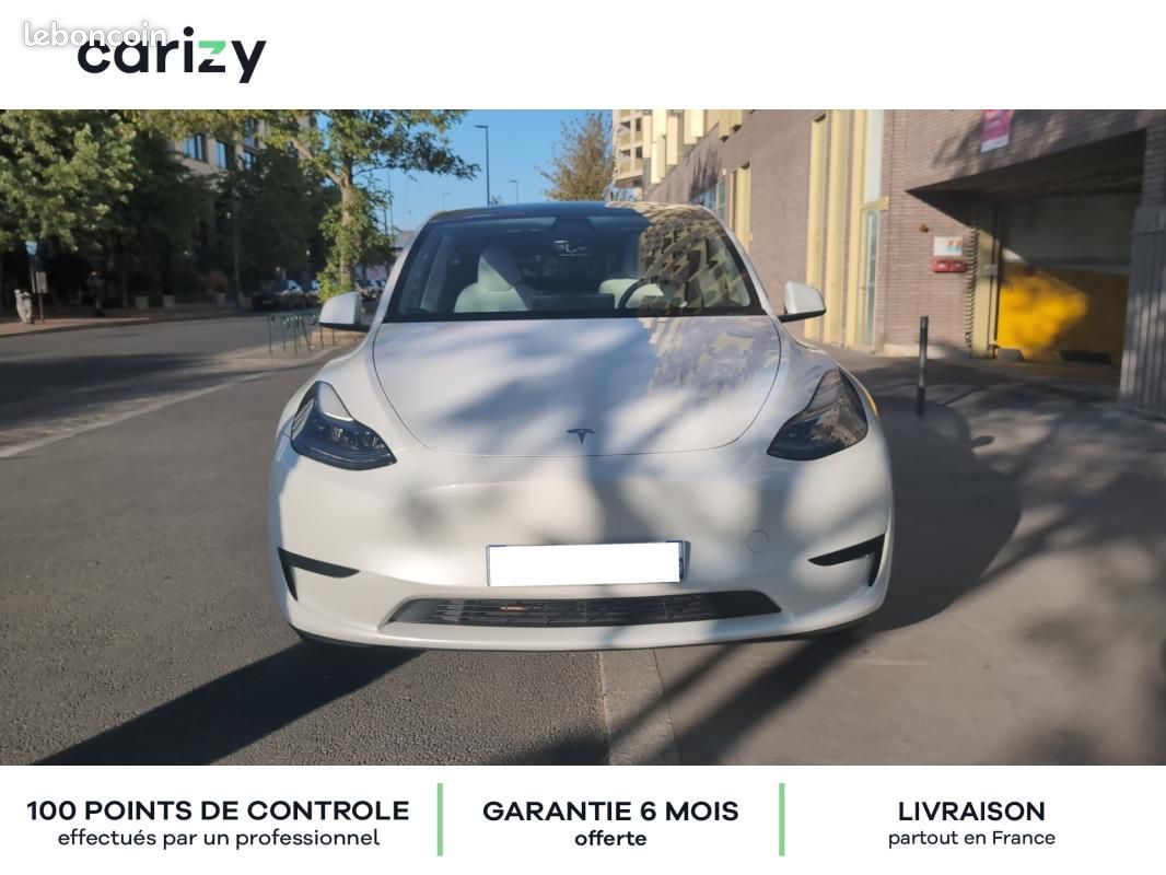 Tesla Model Y Standard RWD (image 2)