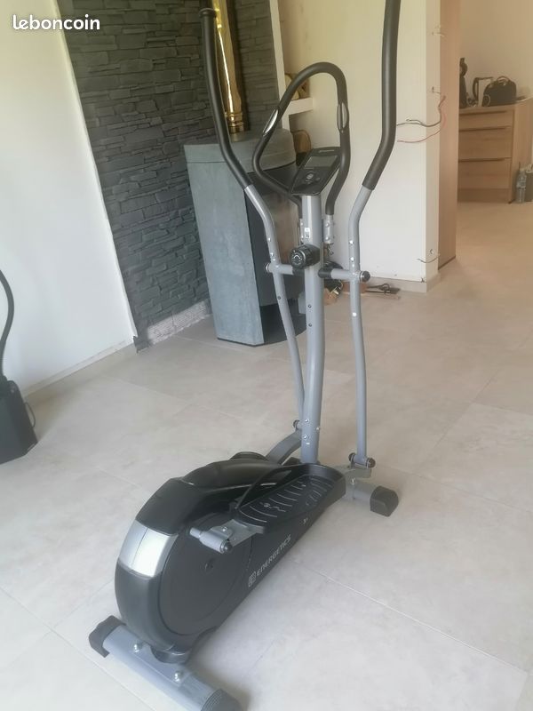Vélo elliptique (image 1)