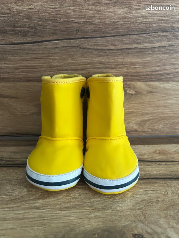 Chaussons Bottes De Pluie Bebe Petit Bateau Chaussons Botte Pluie