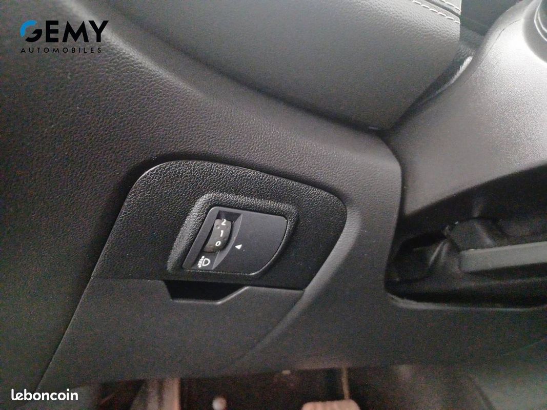 RENAULT Grand Scenic dCi 110 Energy EDC Intens (image 17)