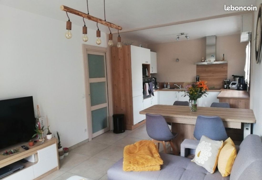 Appartement 3 pièces 54 m² · à Saint-Jean-de-Maurienne · 54 m² · 915 €/mois