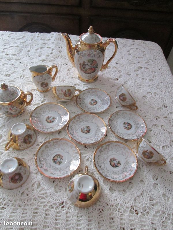 broc miniature dinette ancienne poupée Jumeau BRU Steiner SFBJ
