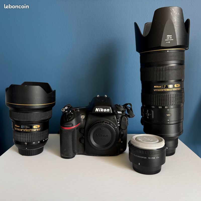Pack Reflex Nikon D7200 Boîtier Nu + Objectif AFS DX Nikkor 18-105 mm f/3.5-5.6G ED VR + Fourre-tout + Carte mémoire SDHC 16 Go