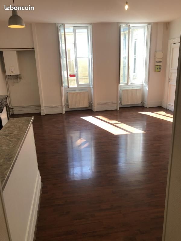 Appartement 3 pièces 68 m² · à Bordeaux · 68 m² · 1 000 €/mois