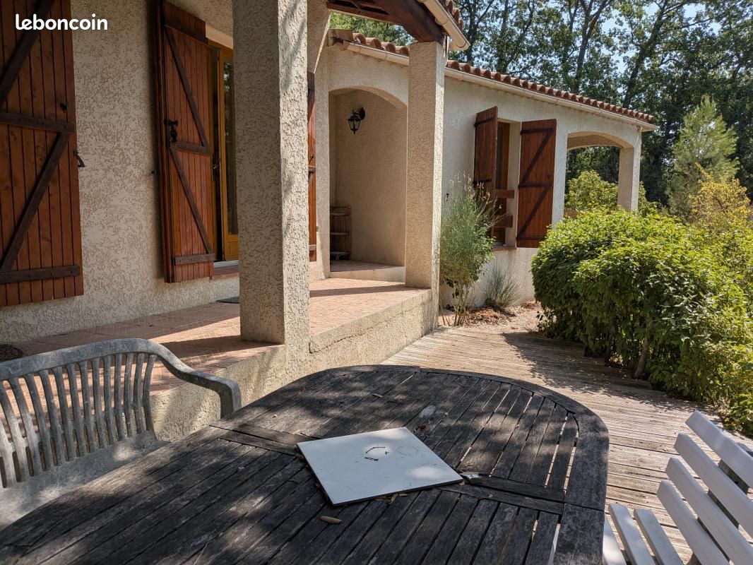 Maison 4 pièces 90 m² · à Besse-sur-Issole · 90 m² · 350 000 €