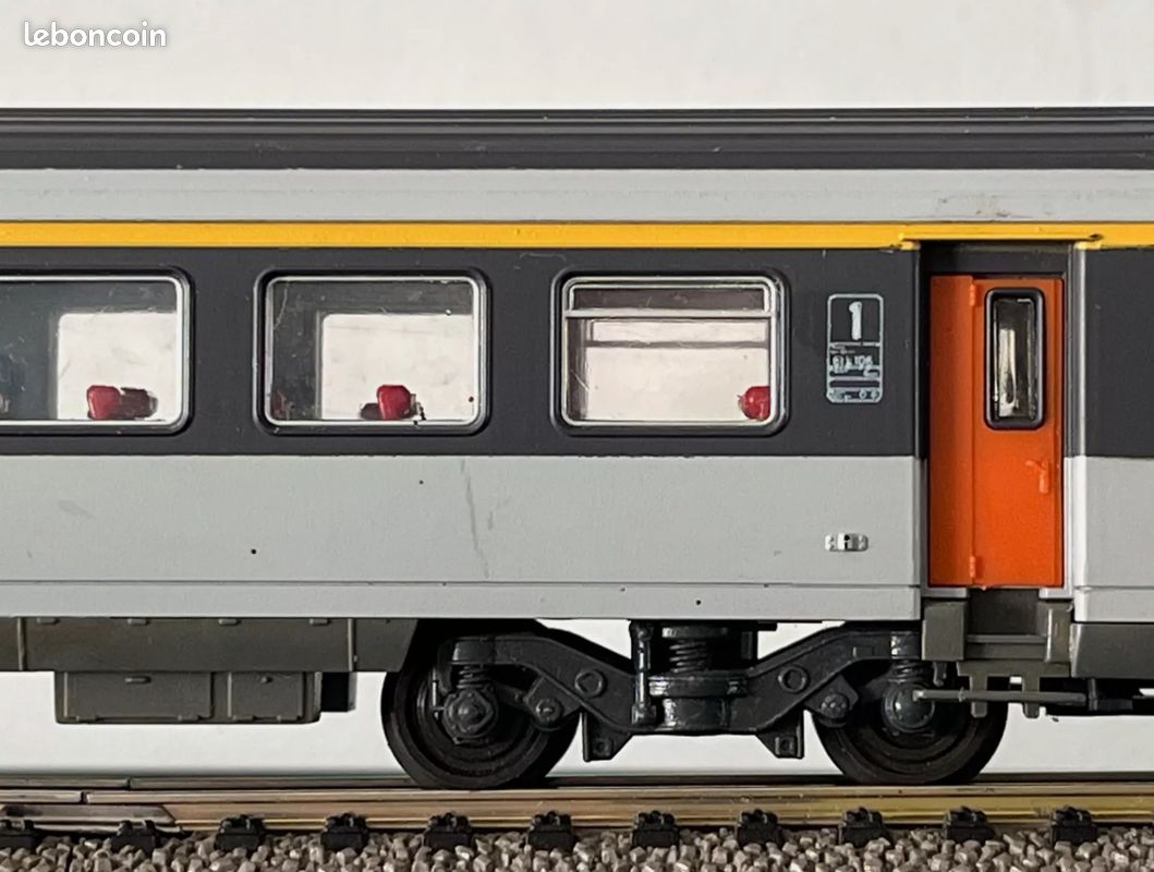 ROCO 44667 HO - Voiture Corail type A9u ép IV SNCF - Roco