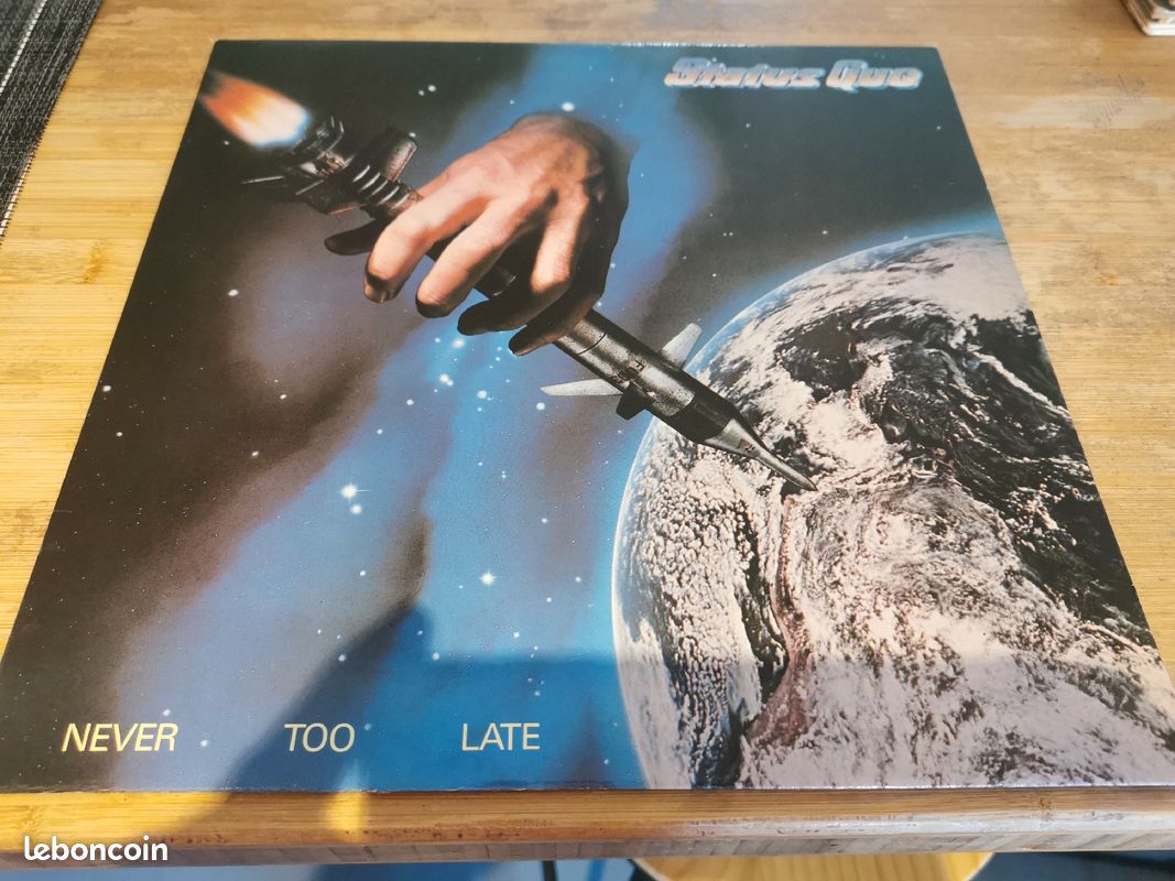 Vinyle status quo (image 1)