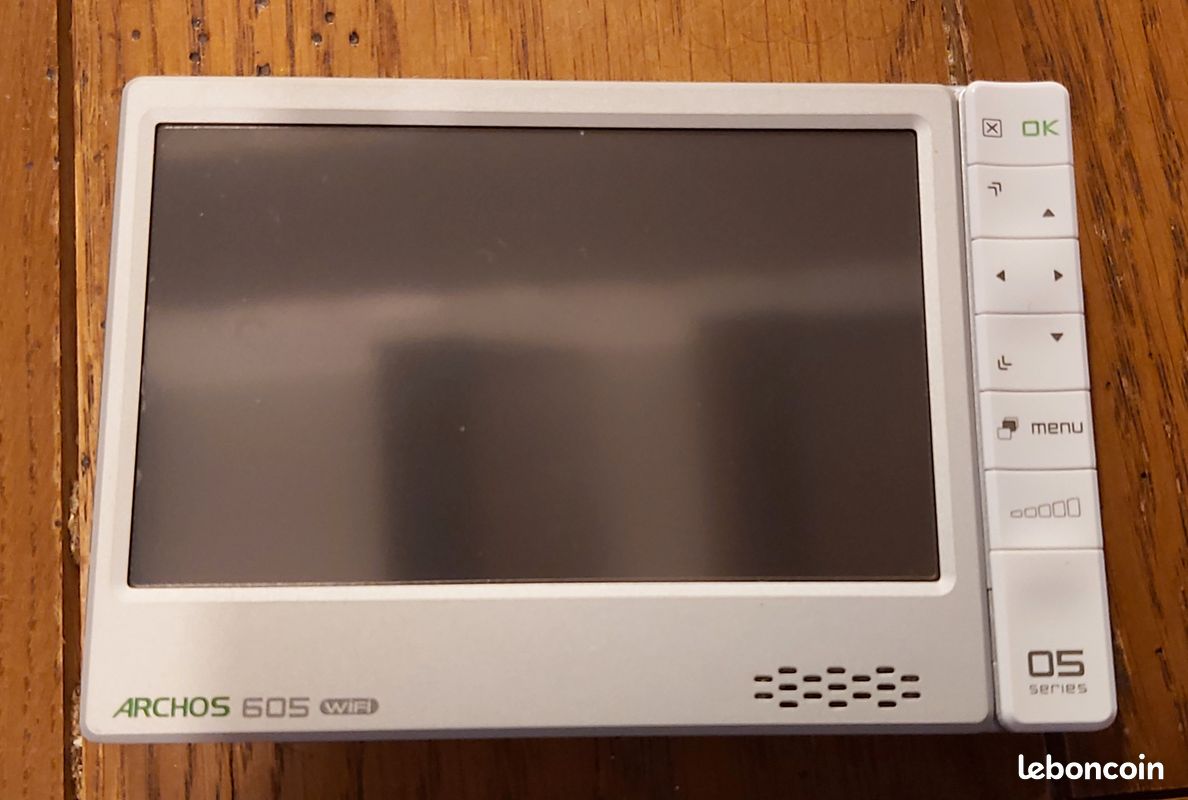 Lecteur multimédia numérique ARCHOS 605 WiFi___ - Photo, audio & vidéo