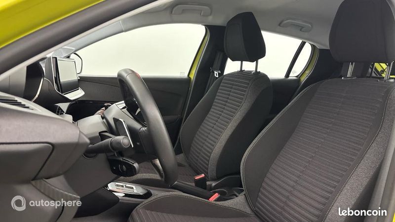Peugeot 208 1.2 Hybrid 100ch Active e-DCS6 (image 12)