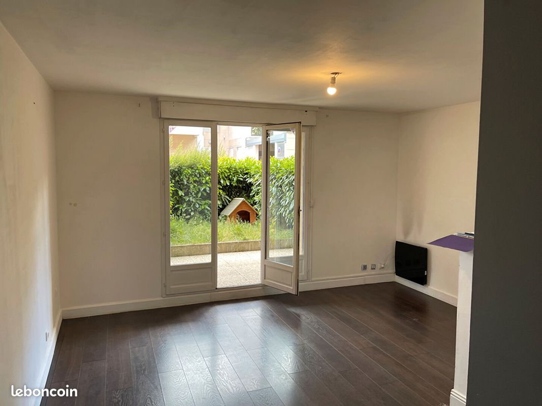 Appartement 1 pièce 30 m² · à Gif-sur-Yvette · 30 m² · 166 000 €