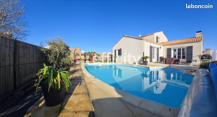 Maison 6 pièces 140 m²