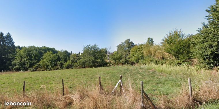 Terrain 1 452 m² Soursac