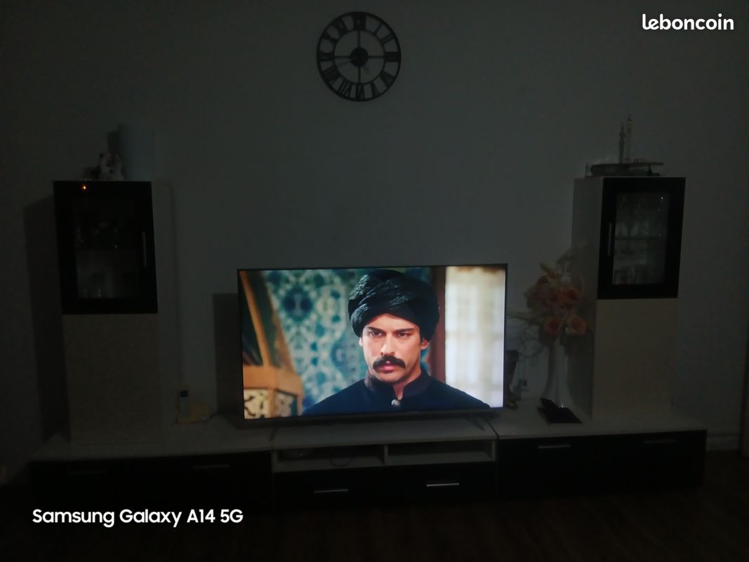 Meuble tv (image 1)