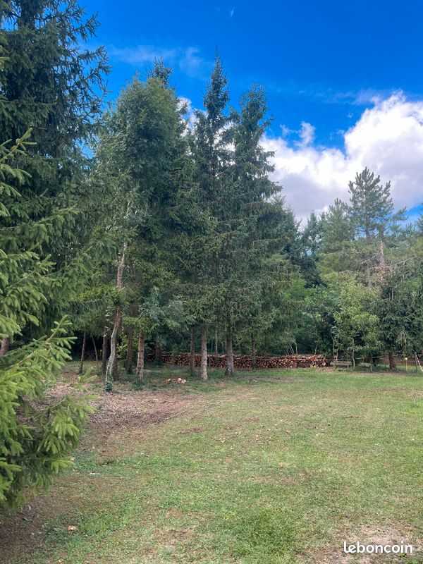 Terrain 840 m² · à Cléry-Saint-André · 840 m² · 91 800 €