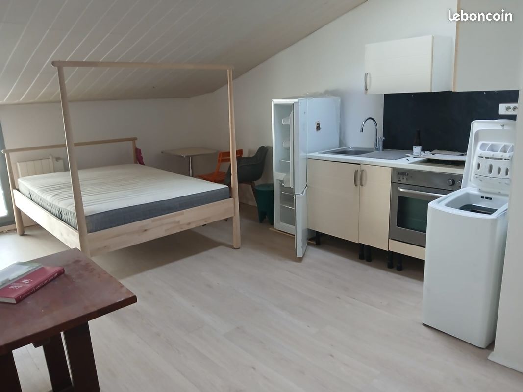 Appartement 1 pièce 25 m² · à Forcalquier · 25 m² · 500 €/mois