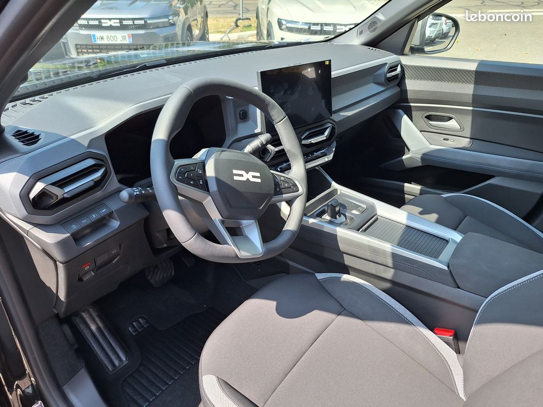 Leasing DACIA Bigster Hybrid 155 Journey 435euros/mois avec apport de 2000euros + 3 Loyers OFFERTS (image 7)