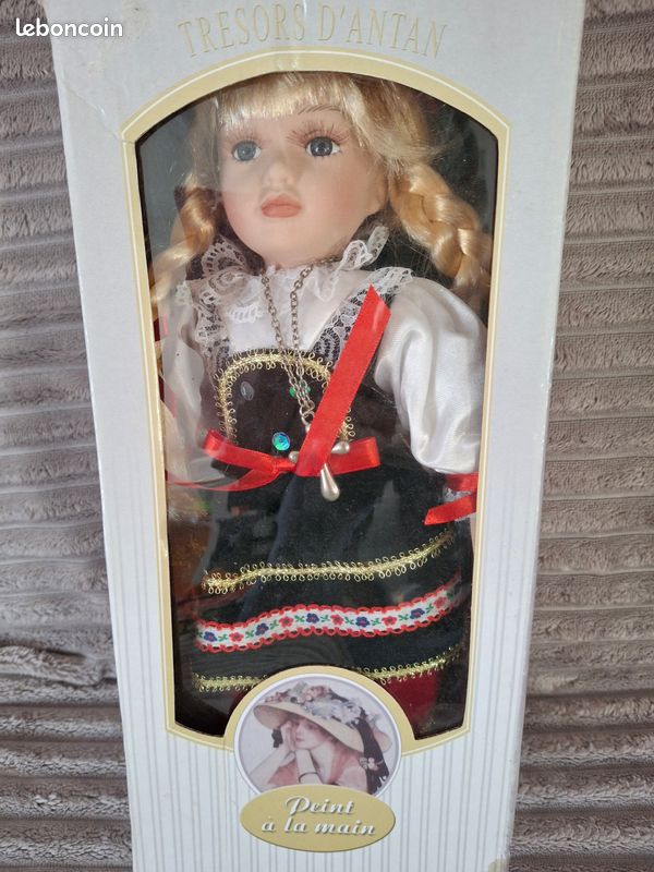 Poupée alsacienne Nicole – alsacepoterie