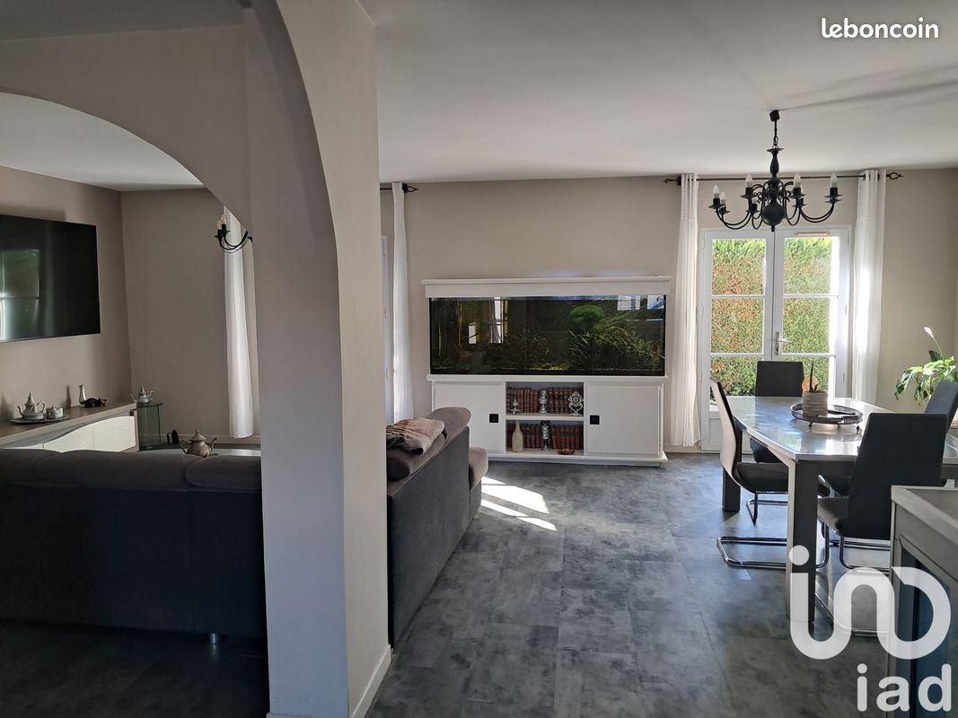 Maison familiale 8 pièces 167 m² (image 3)