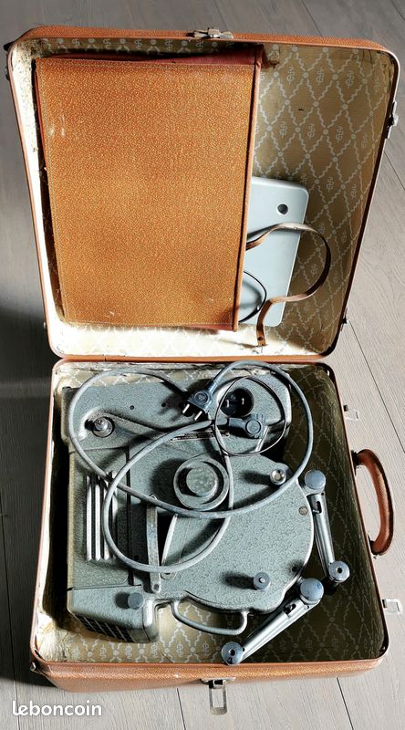 Projecteur Heurtier Monofilm 110 Volts Bon Etat Esthetique Fonctionnel