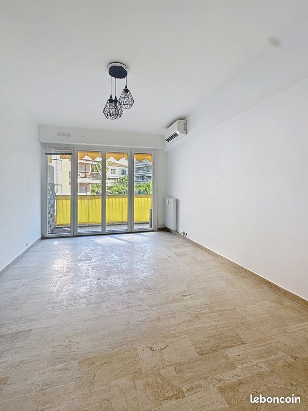 Appartement 2 pièces 50 m² · à Cannes · 50 m² · 1 050 €