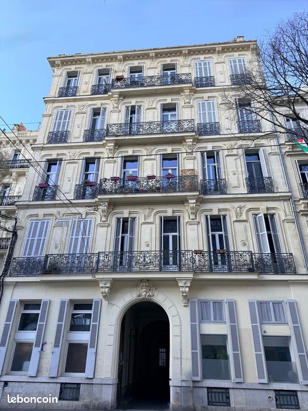 Appartement 4 pièces 104 m² · à Marseille · 104 m² · 295 000 €