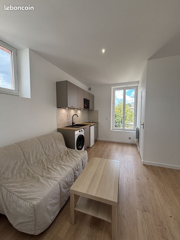 Appartement 2 pièces 24 m² · à Corbeil-Essonnes · 24,5 m² · 750 €/mois