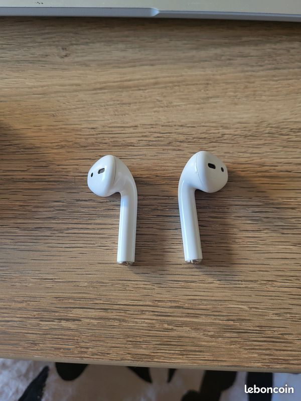 Airpods 3 (image 2)