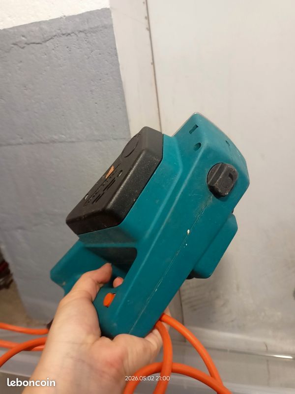 Robot BLACK&DECKER électrique (image 1)
