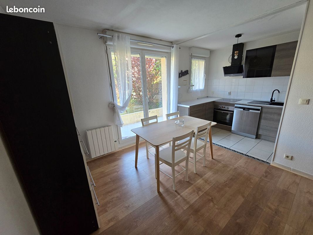 Appartement 2 pièces 44 m² · à Persan · 44 m² · 820 €